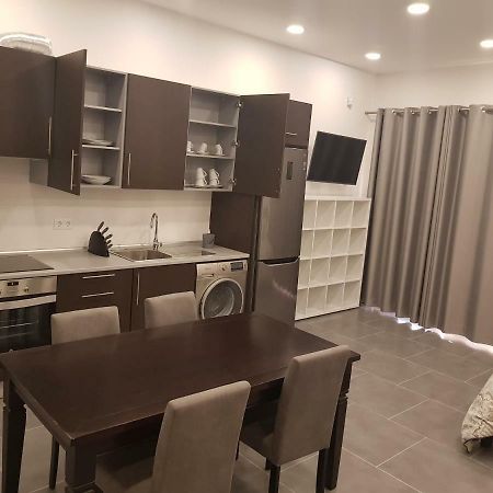 Black House Прая-да-Віторія Екстер'єр фото