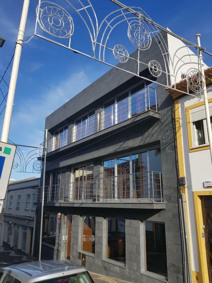 Black House Прая-да-Віторія Екстер'єр фото